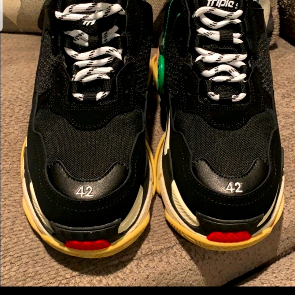 Sneaker